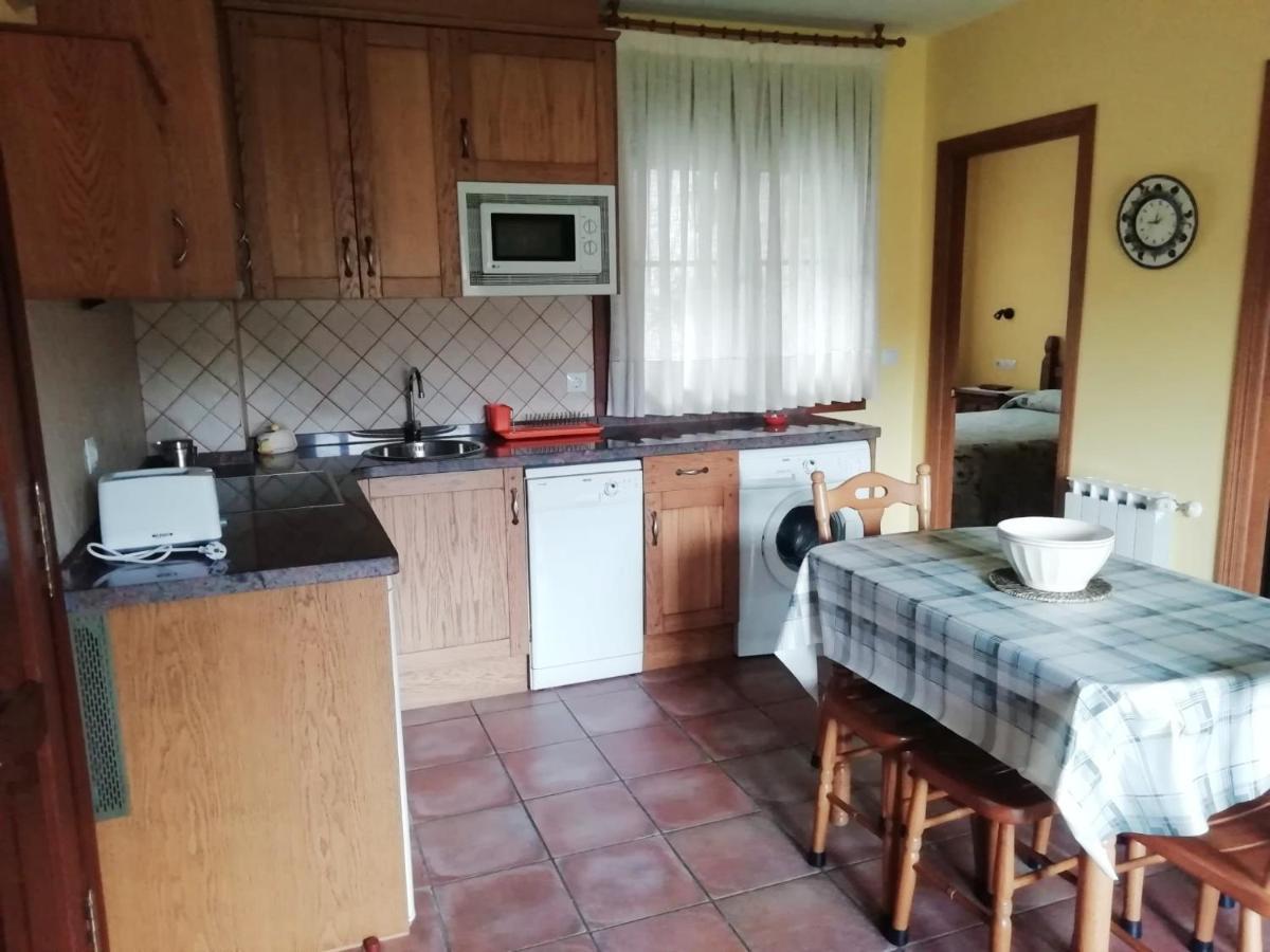 Apartamentos Rurales La Vina Onís Esterno foto
