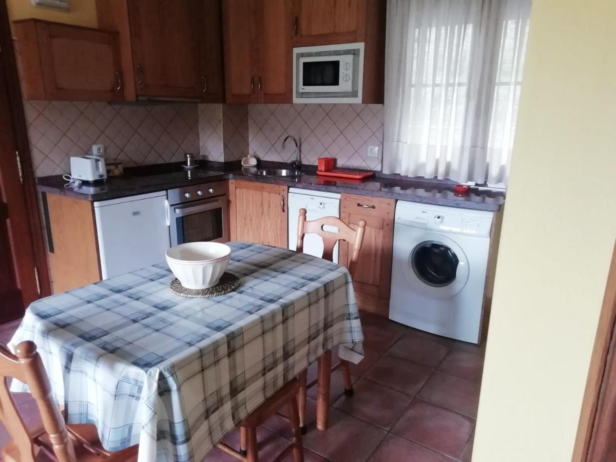 Apartamentos Rurales La Vina Onís Esterno foto