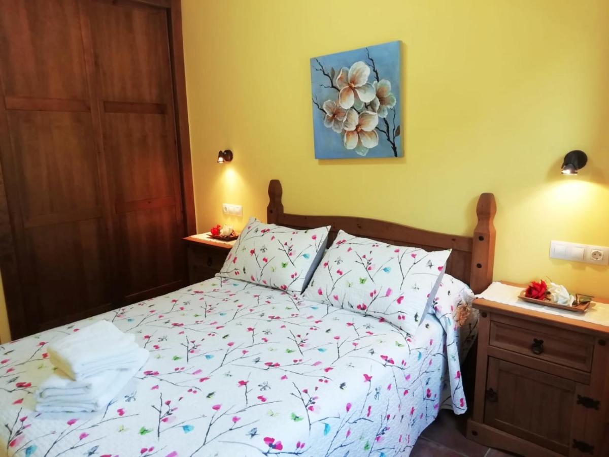 Apartamentos Rurales La Vina Onís Esterno foto