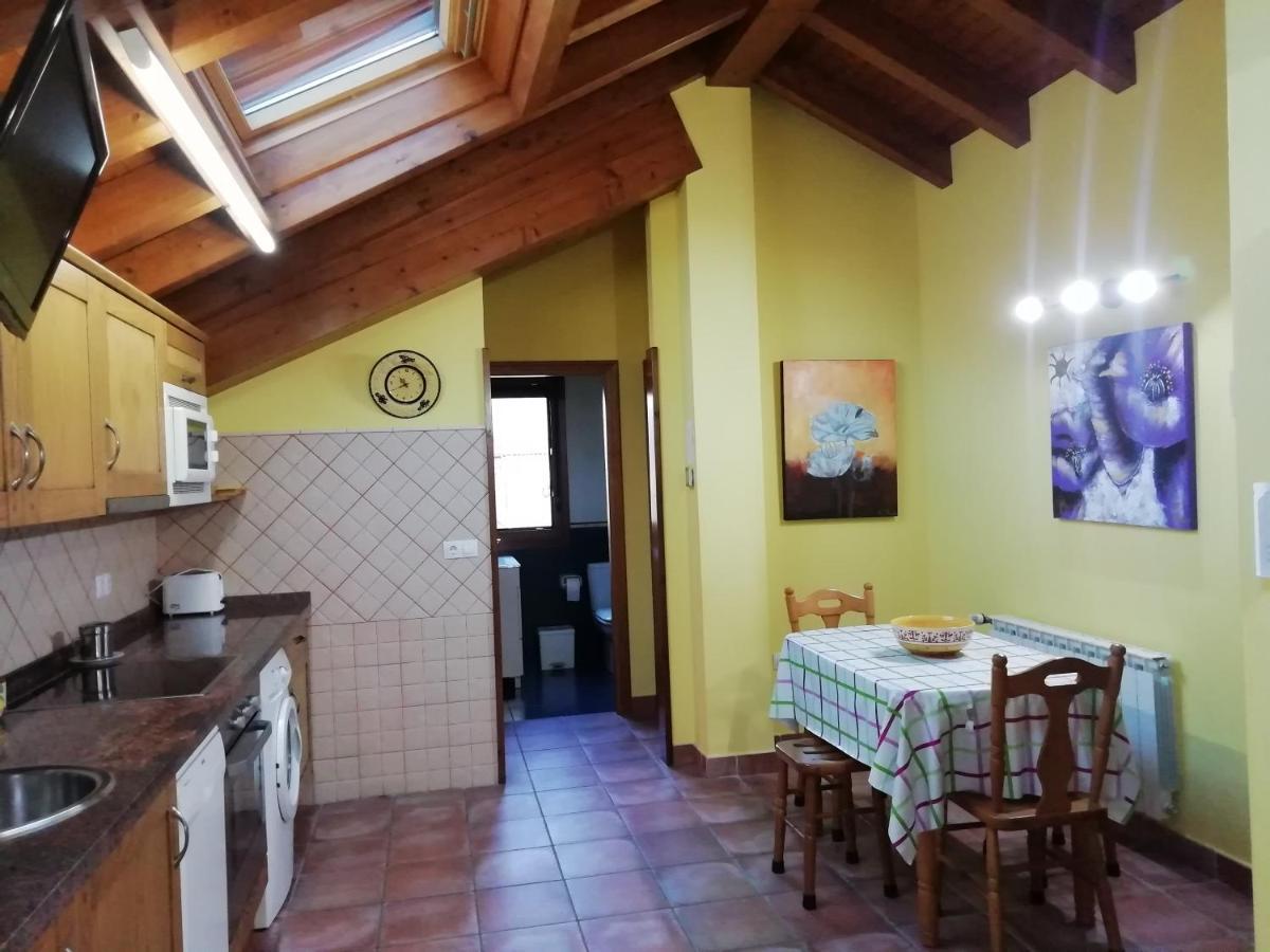 Apartamentos Rurales La Vina Onís Esterno foto