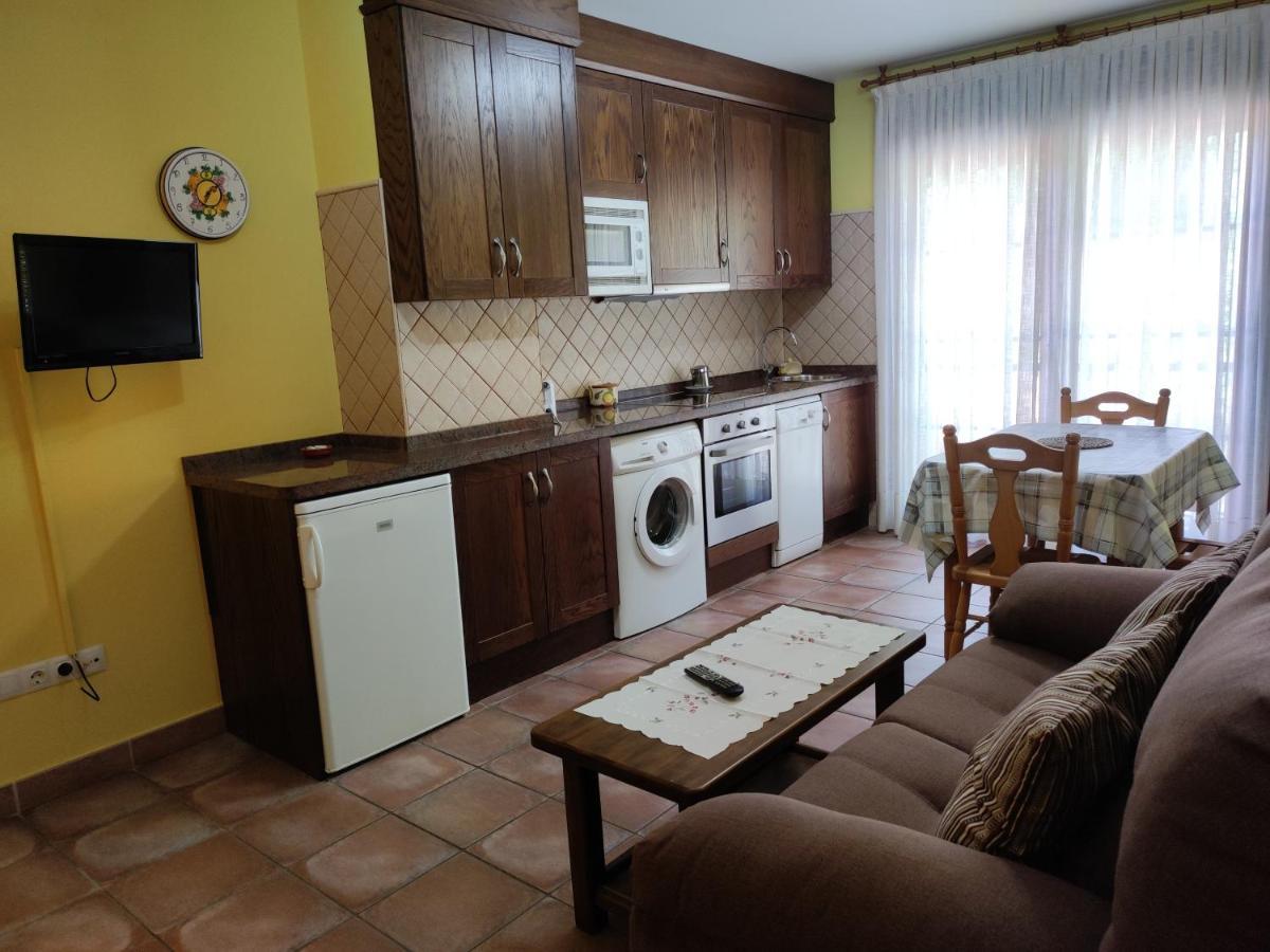 Apartamentos Rurales La Vina Onís Esterno foto