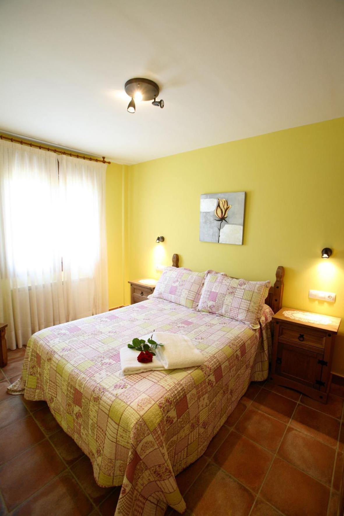 Apartamentos Rurales La Vina Onís Esterno foto