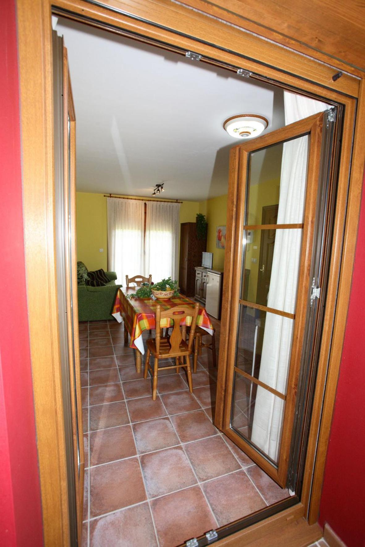 Apartamentos Rurales La Vina Onís Esterno foto