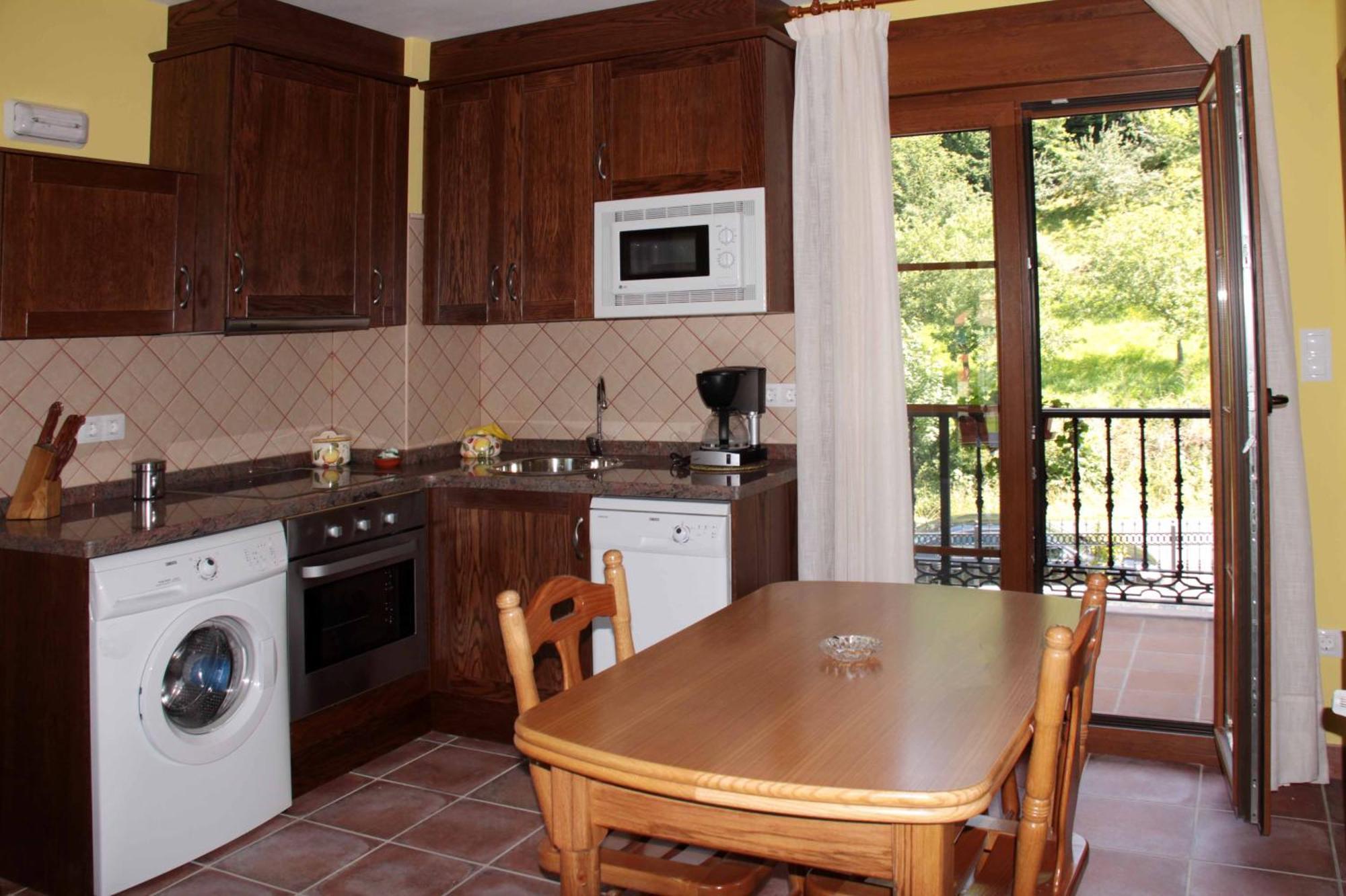 Apartamentos Rurales La Vina Onís Esterno foto